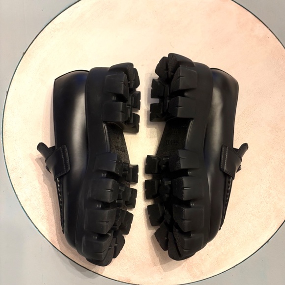 Prada loafers - Picture 6 of 8
